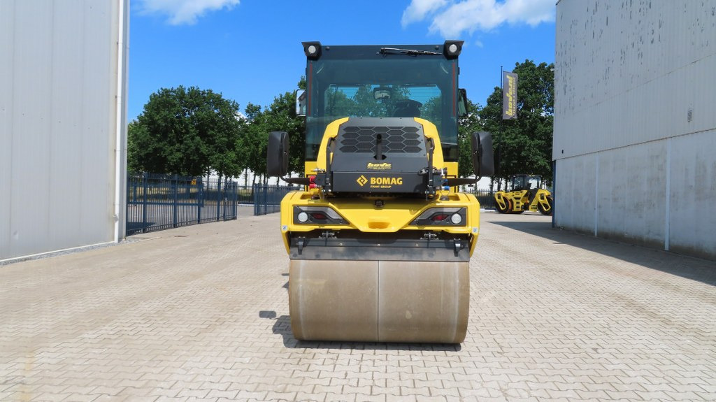 Bomag BW 154 AP 5 - Ασφαλτικός οδοστρωτήρας: φωτογραφία 3 Bomag BW 154 AP 5 - Ασφαλτικός οδοστρωτήρας: φωτογραφία 3