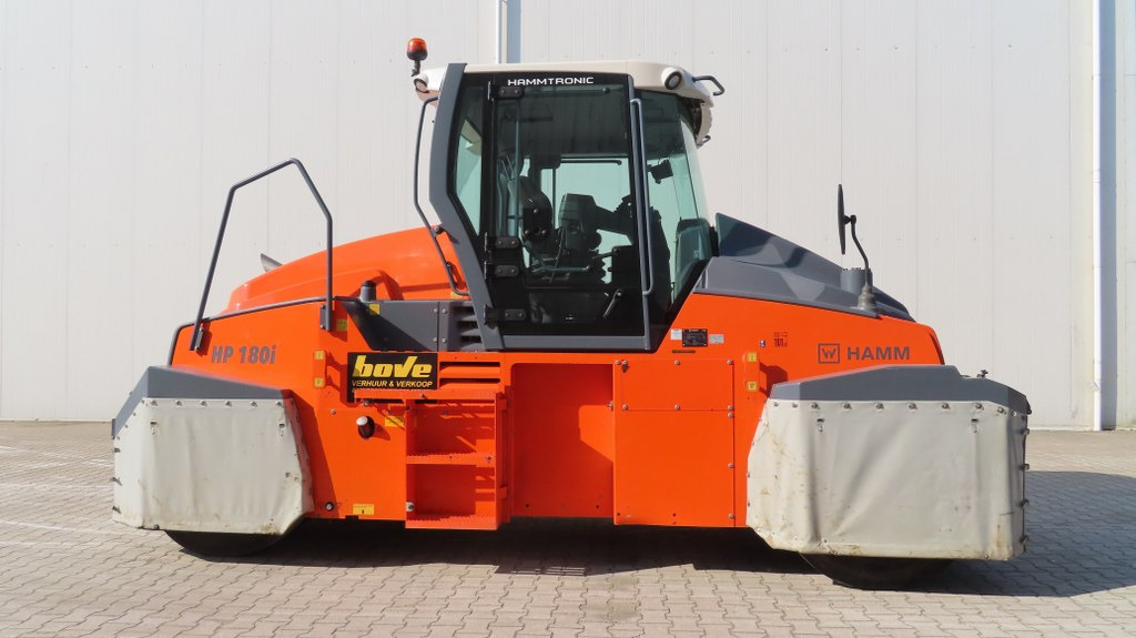 Hamm HP180 i - Πνευματικός οδοστρωτήρας: φωτογραφία 1 Hamm HP180 i - Πνευματικός οδοστρωτήρας: φωτογραφία 1