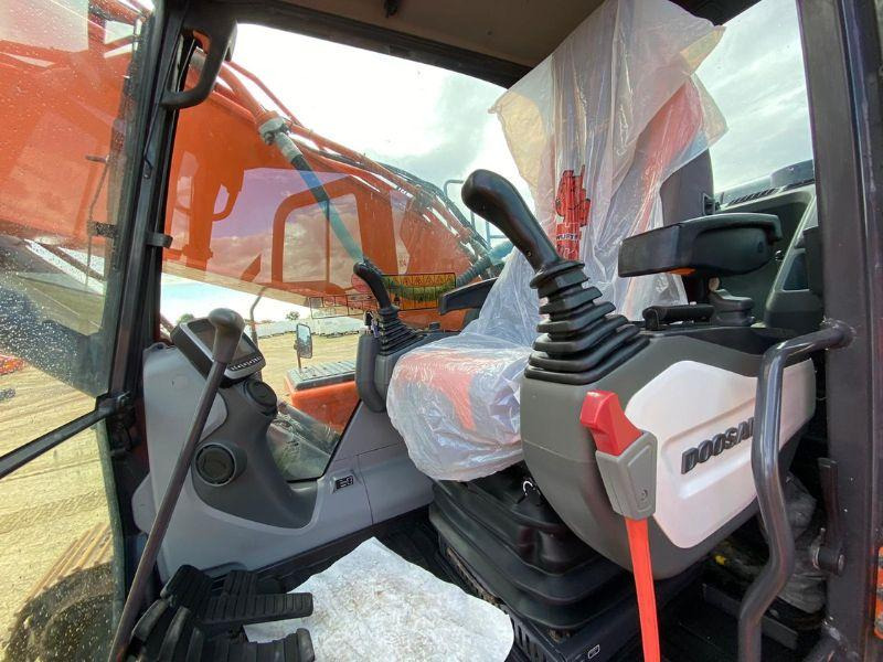 Doosan DX300LC - Ερπυστριοφόρος εκσκαφέας: φωτογραφία 5 Doosan DX300LC - Ερπυστριοφόρος εκσκαφέας: φωτογραφία 5