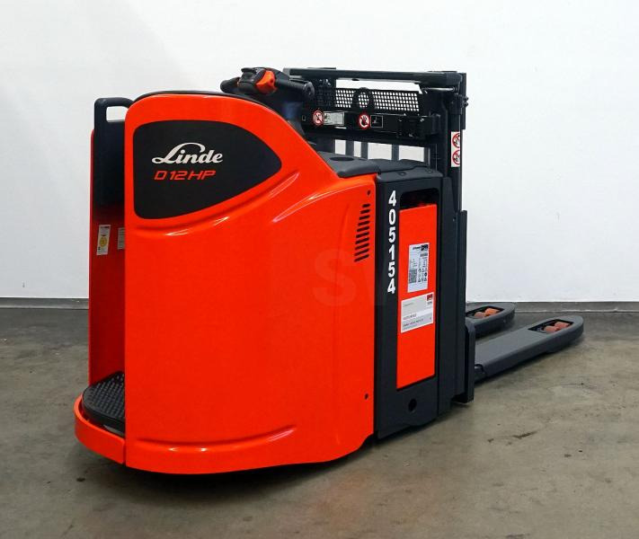 Linde D 12 HP SP 133 - Μηχάνημα στοίβαξης: φωτογραφία 1 Linde D 12 HP SP 133 - Μηχάνημα στοίβαξης: φωτογραφία 1