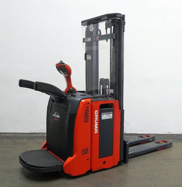 Linde D 14 AP 133 - Μηχάνημα στοίβαξης: φωτογραφία 1 Linde D 14 AP 133 - Μηχάνημα στοίβαξης: φωτογραφία 1