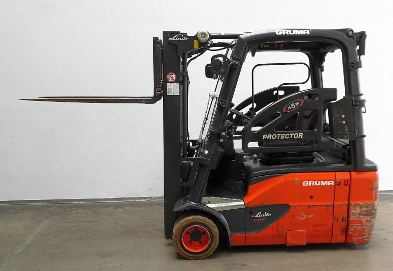 Linde E 18 L EVO 386-02 - Ηλεκτροκίνητο περονοφόρο: φωτογραφία 4 Linde E 18 L EVO 386-02 - Ηλεκτροκίνητο περονοφόρο: φωτογραφία 4