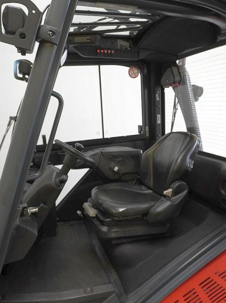 Linde H 30 D (3B) EVO 393-02 - Πετρελαιοκίνητο περονοφόρο: φωτογραφία 3 Linde H 30 D (3B) EVO 393-02 - Πετρελαιοκίνητο περονοφόρο: φωτογραφία 3