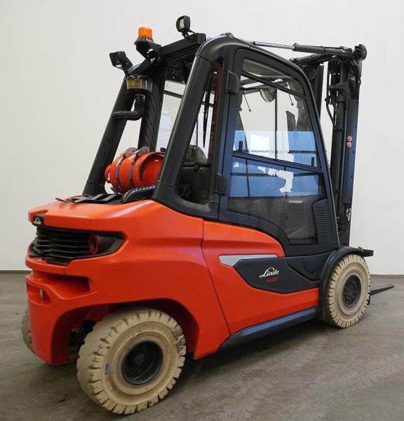 Linde H 35 T 1202-01 - Υγραεριοκίνητο περονοφόρο: φωτογραφία 3 Linde H 35 T 1202-01 - Υγραεριοκίνητο περονοφόρο: φωτογραφία 3