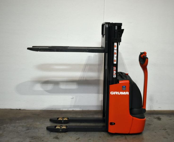 Linde L 12 1172-01 - Μηχάνημα στοίβαξης: φωτογραφία 3 Linde L 12 1172-01 - Μηχάνημα στοίβαξης: φωτογραφία 3