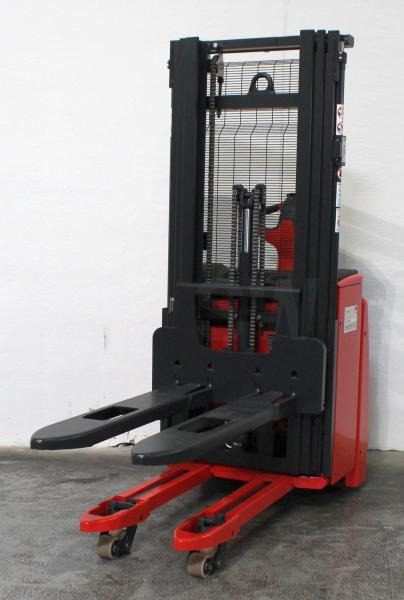 Linde L 14 AP i 1173-01 - Μηχάνημα στοίβαξης: φωτογραφία 3 Linde L 14 AP i 1173-01 - Μηχάνημα στοίβαξης: φωτογραφία 3