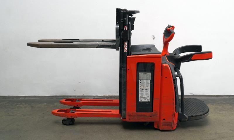 Linde L 14 AP i 1173 - Μηχάνημα στοίβαξης: φωτογραφία 3 Linde L 14 AP i 1173 - Μηχάνημα στοίβαξης: φωτογραφία 3