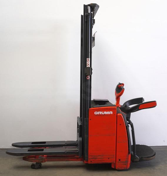 Linde L 14 AP i 1173 - Μηχάνημα στοίβαξης: φωτογραφία 4 Linde L 14 AP i 1173 - Μηχάνημα στοίβαξης: φωτογραφία 4