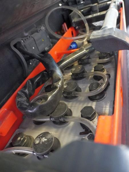 Linde L 14 R 1174 - Μηχάνημα στοίβαξης: φωτογραφία 5 Linde L 14 R 1174 - Μηχάνημα στοίβαξης: φωτογραφία 5