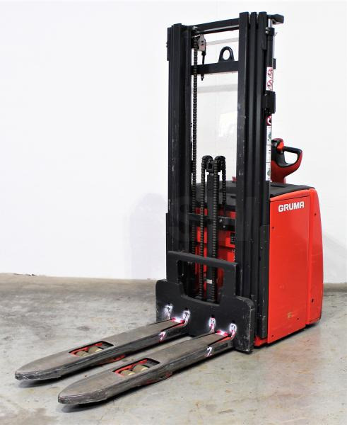 Linde L 14 i 1173 - Μηχάνημα στοίβαξης: φωτογραφία 2 Linde L 14 i 1173 - Μηχάνημα στοίβαξης: φωτογραφία 2