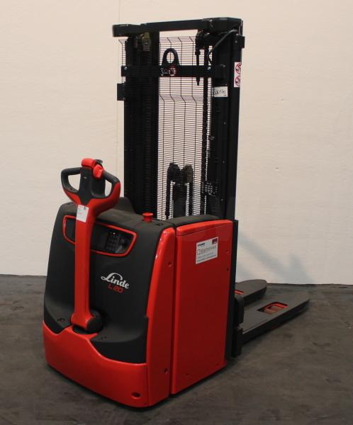 Linde L 20 i 1173 - Μηχάνημα στοίβαξης: φωτογραφία 1 Linde L 20 i 1173 - Μηχάνημα στοίβαξης: φωτογραφία 1