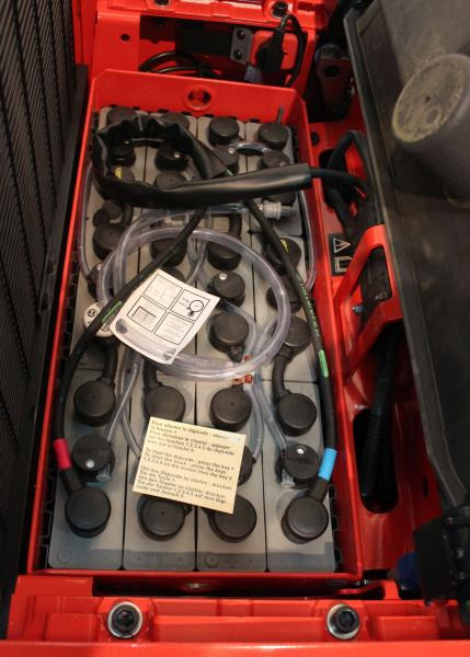 Linde L 20 i 1173 - Μηχάνημα στοίβαξης: φωτογραφία 4 Linde L 20 i 1173 - Μηχάνημα στοίβαξης: φωτογραφία 4