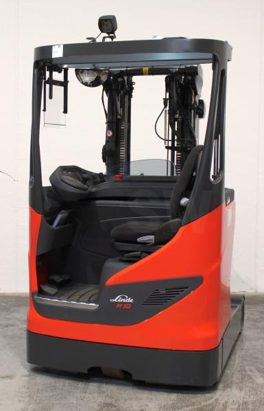 Linde R 10 B 1120 - Ανυψωτικό στενών δρόμων: φωτογραφία 1 Linde R 10 B 1120 - Ανυψωτικό στενών δρόμων: φωτογραφία 1