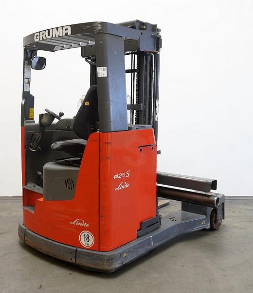 Linde R 25 F 144 - 4-κίνητα ανυψωτικό στενών δρόμων: φωτογραφία 1 Linde R 25 F 144 - 4-κίνητα ανυψωτικό στενών δρόμων: φωτογραφία 1