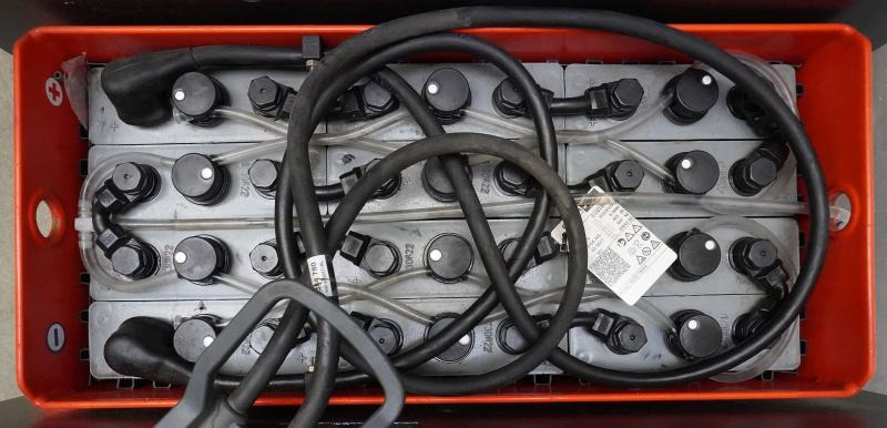 Linde V 10 5212 - Μηχάνημα συλλογής παραγγελιών: φωτογραφία 5 Linde V 10 5212 - Μηχάνημα συλλογής παραγγελιών: φωτογραφία 5