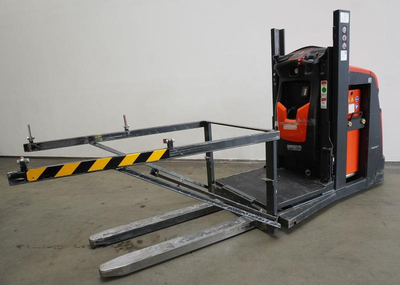 Linde V 10 5212 - Μηχάνημα συλλογής παραγγελιών: φωτογραφία 2 Linde V 10 5212 - Μηχάνημα συλλογής παραγγελιών: φωτογραφία 2