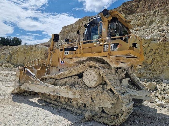 CAT D8T - Μπουλντόζα: φωτογραφία 1 CAT D8T - Μπουλντόζα: φωτογραφία 1