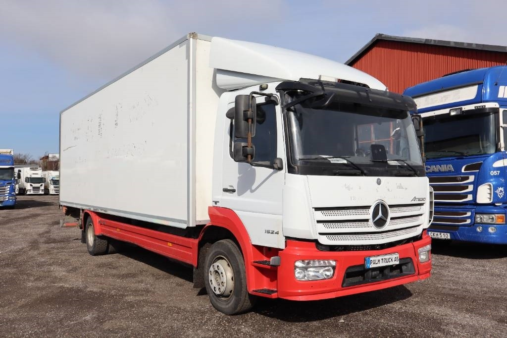 Mercedes-Benz ATEGO 1524 Serie 2584 - Φορτηγό κόφα: φωτογραφία 2 Mercedes-Benz ATEGO 1524 Serie 2584 - Φορτηγό κόφα: φωτογραφία 2