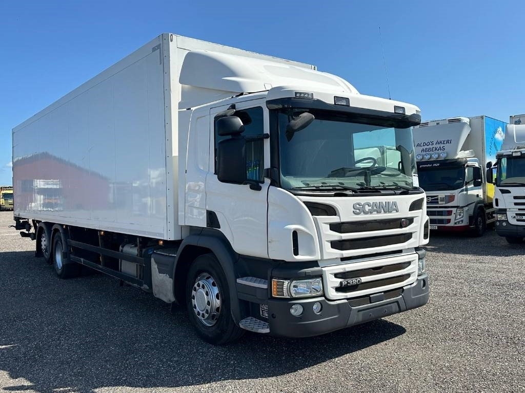 Scania P 320 Hybrid + Diesel - Φορτηγό κόφα: φωτογραφία 2 Scania P 320 Hybrid + Diesel - Φορτηγό κόφα: φωτογραφία 2
