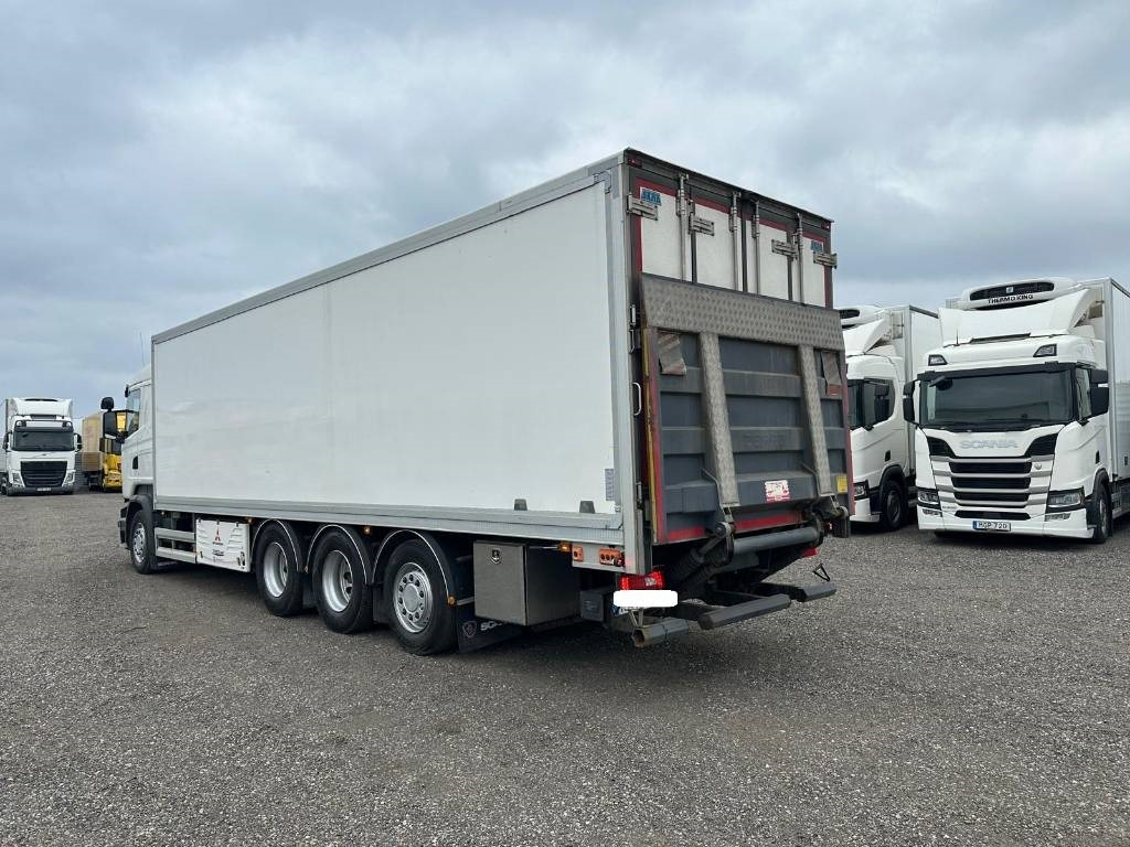 Scania R410LB8X4*HNB serie 9909 - Φορτηγό ψυγείο: φωτογραφία 5 Scania R410LB8X4*HNB serie 9909 - Φορτηγό ψυγείο: φωτογραφία 5