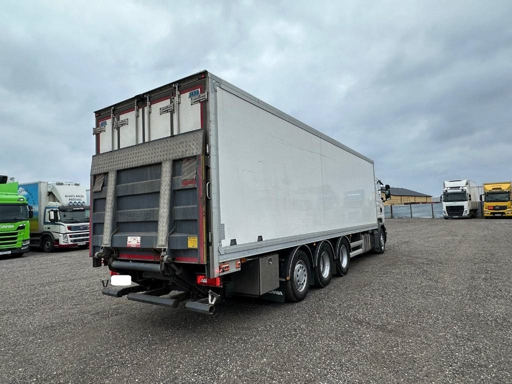 Scania R410LB8X4*HNB serie 9909 - Φορτηγό ψυγείο: φωτογραφία 3 Scania R410LB8X4*HNB serie 9909 - Φορτηγό ψυγείο: φωτογραφία 3