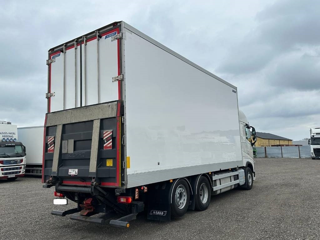 Volvo FH 500 serie 0550 - Φορτηγό κόφα: φωτογραφία 2 Volvo FH 500 serie 0550 - Φορτηγό κόφα: φωτογραφία 2