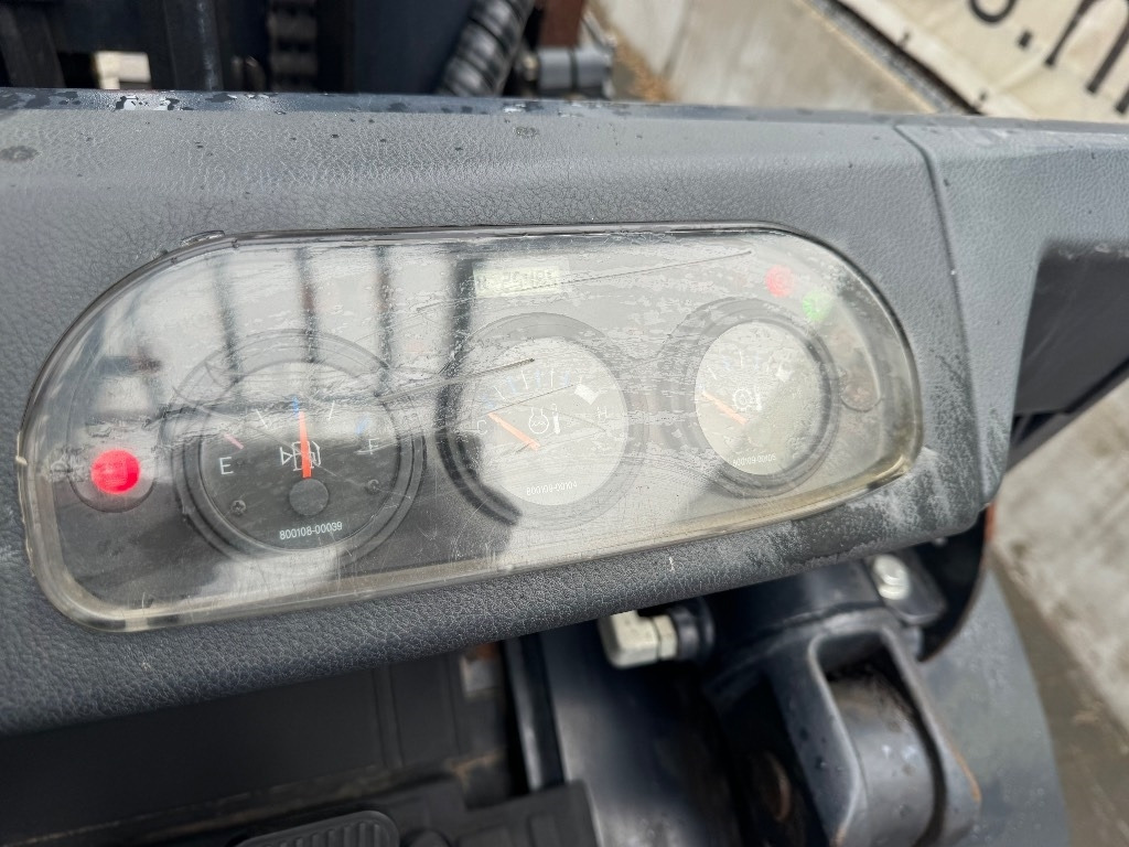 Doosan D 40 SC-7 - Πετρελαιοκίνητο περονοφόρο: φωτογραφία 4 Doosan D 40 SC-7 - Πετρελαιοκίνητο περονοφόρο: φωτογραφία 4