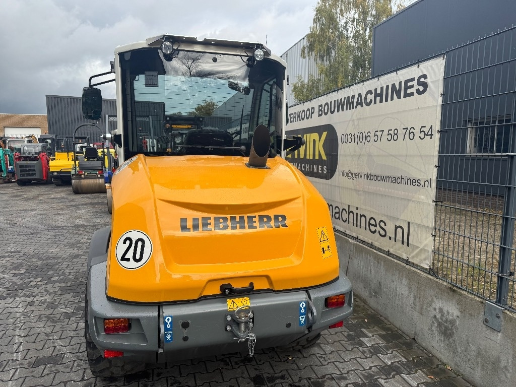 Liebherr L506 C - Ελαστιχοφόρος φορτωτής: φωτογραφία 4 Liebherr L506 C - Ελαστιχοφόρος φορτωτής: φωτογραφία 4
