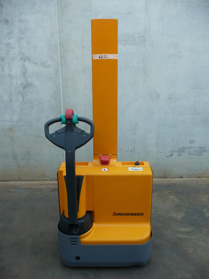 Jungheinrich EMC 110 154 E - Μηχάνημα στοίβαξης: φωτογραφία 5 Jungheinrich EMC 110 154 E - Μηχάνημα στοίβαξης: φωτογραφία 5