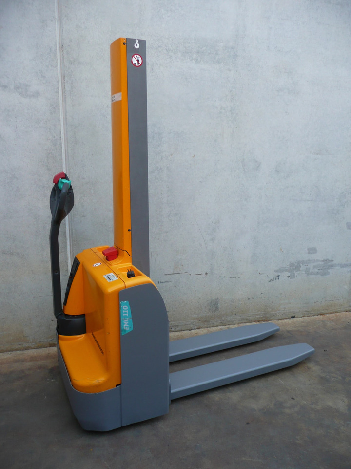 Jungheinrich EMC 110 154 E - Μηχάνημα στοίβαξης: φωτογραφία 3 Jungheinrich EMC 110 154 E - Μηχάνημα στοίβαξης: φωτογραφία 3