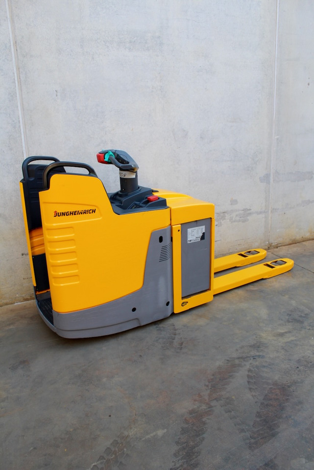 Jungheinrich ERE 225 - Παλετοφόρο: φωτογραφία 3 Jungheinrich ERE 225 - Παλετοφόρο: φωτογραφία 3