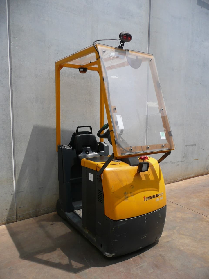 Jungheinrich EZS 350 XL - Μηχάνημα έλξης: φωτογραφία 2 Jungheinrich EZS 350 XL - Μηχάνημα έλξης: φωτογραφία 2