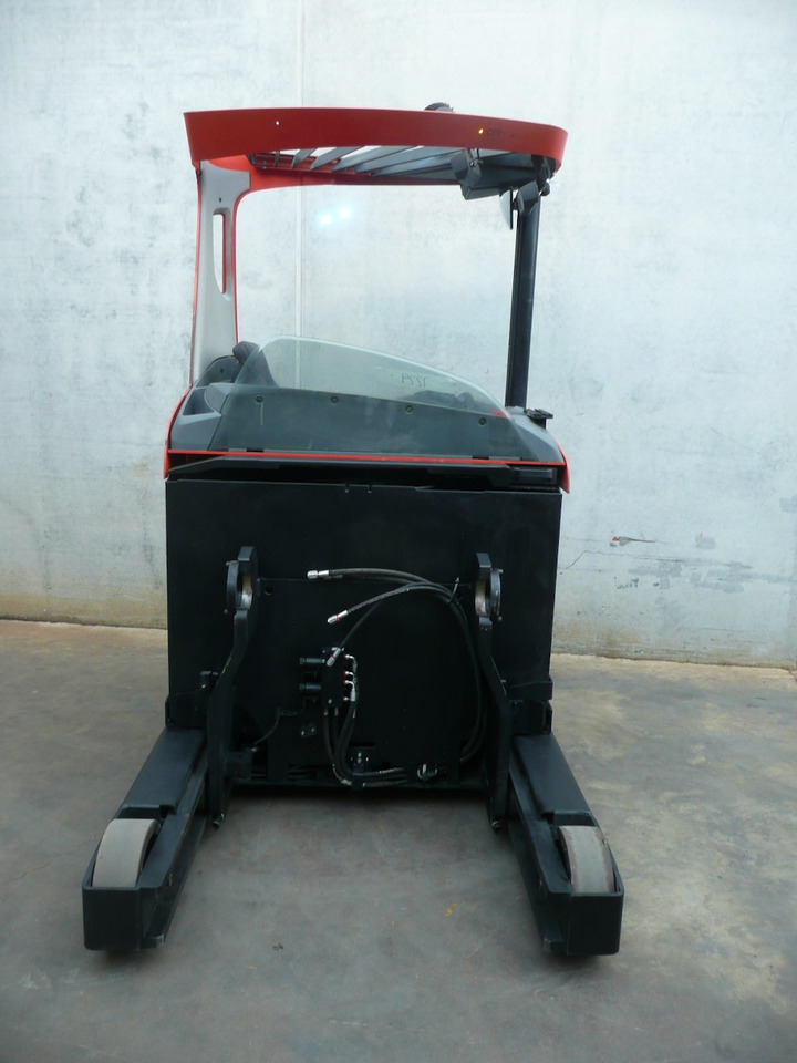 Toyota RRE 160 - Ανυψωτικό στενών δρόμων: φωτογραφία 5 Toyota RRE 160 - Ανυψωτικό στενών δρόμων: φωτογραφία 5