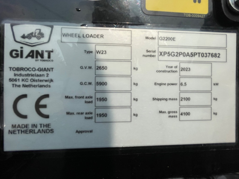 Giant G 2200 E - Ελαστιχοφόρος φορτωτής: φωτογραφία 3 Giant G 2200 E - Ελαστιχοφόρος φορτωτής: φωτογραφία 3