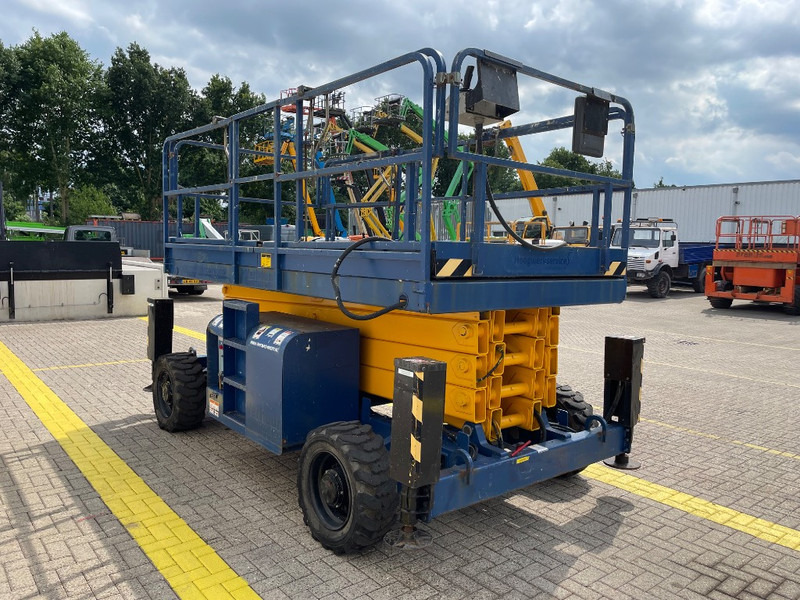 Haulotte H 15 SX - Ψαλιδωτό ανυψωτικό: φωτογραφία 5 Haulotte H 15 SX - Ψαλιδωτό ανυψωτικό: φωτογραφία 5