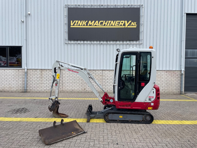 Takeuchi TB 216 - Μίνι εκσκαφέας: φωτογραφία 1 Takeuchi TB 216 - Μίνι εκσκαφέας: φωτογραφία 1