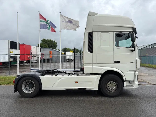 DAF XF 480 4x2 Euro6 SSC 2-tanks PTO Hydraulic feedpump MOT 03-2026 - Τράκτορας: φωτογραφία 4 DAF XF 480 4x2 Euro6 SSC 2-tanks PTO Hydraulic feedpump MOT 03-2026 - Τράκτορας: φωτογραφία 4