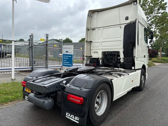 DAF XF 480 4x2 Euro6 SSC 2-tanks PTO Hydraulic feedpump MOT 03-2026 - Τράκτορας: φωτογραφία 5 DAF XF 480 4x2 Euro6 SSC 2-tanks PTO Hydraulic feedpump MOT 03-2026 - Τράκτορας: φωτογραφία 5