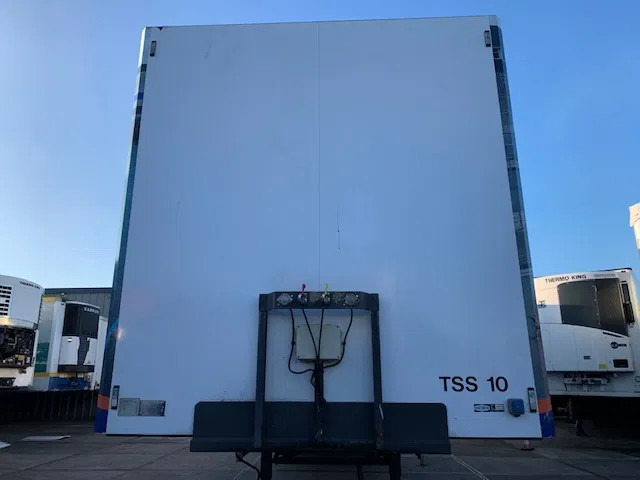 Vogelzang Closed box insulated lift axle MOT 06-2026 TOP Condition - Επικαθήμενο κόφα: φωτογραφία 2 Vogelzang Closed box insulated lift axle MOT 06-2026 TOP Condition - Επικαθήμενο κόφα: φωτογραφία 2