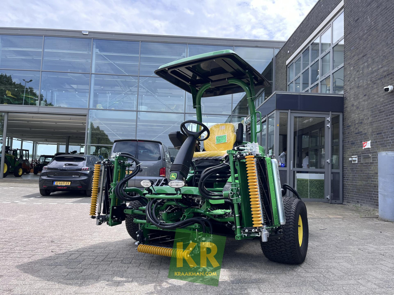 8700A John Deere - Χλοοκοπτικό: φωτογραφία 3 8700A John Deere - Χλοοκοπτικό: φωτογραφία 3