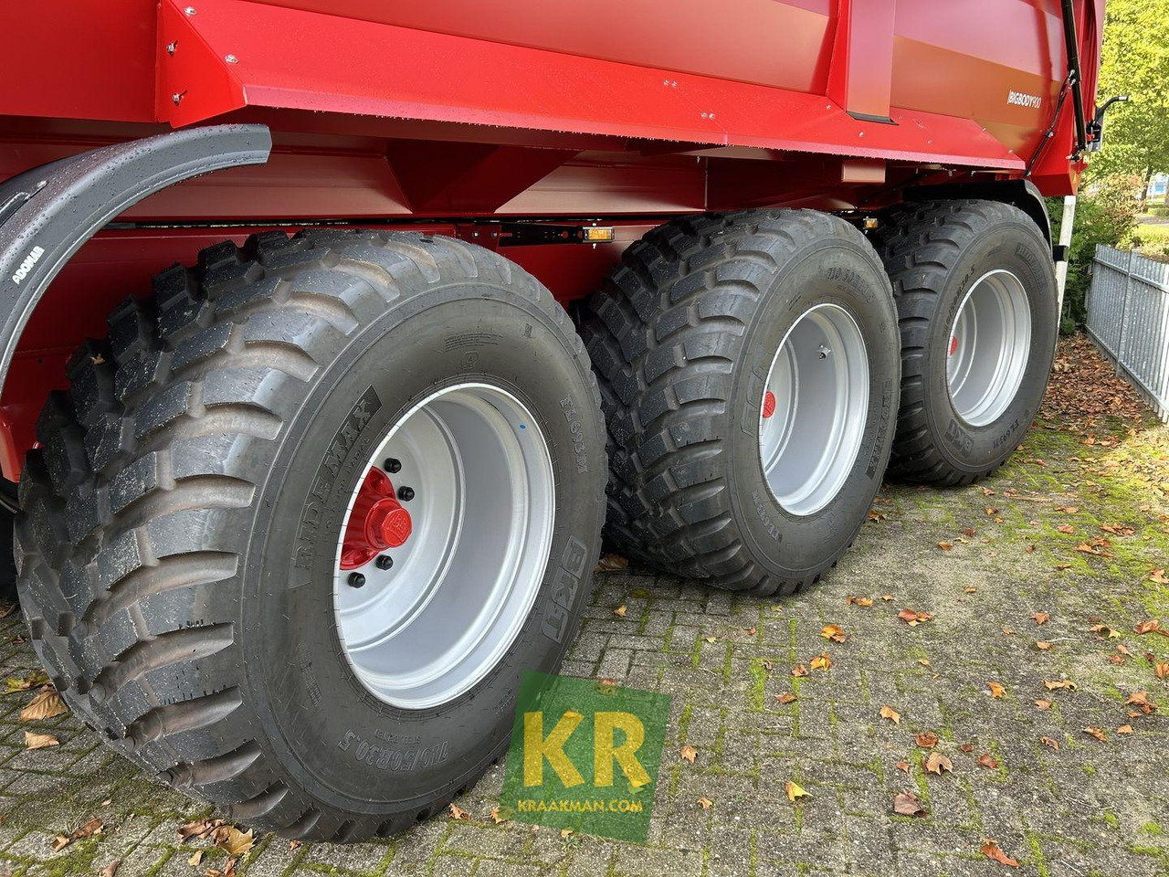 BIG BODY 900 Krampe - Ανατρεπόμενη ρυμούλκα για τρακτέρ: φωτογραφία 4 BIG BODY 900 Krampe - Ανατρεπόμενη ρυμούλκα για τρακτέρ: φωτογραφία 4