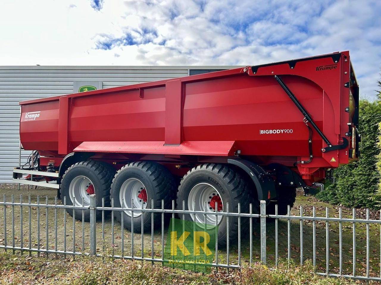 BIG BODY 900 Krampe - Ανατρεπόμενη ρυμούλκα για τρακτέρ: φωτογραφία 2 BIG BODY 900 Krampe - Ανατρεπόμενη ρυμούλκα για τρακτέρ: φωτογραφία 2