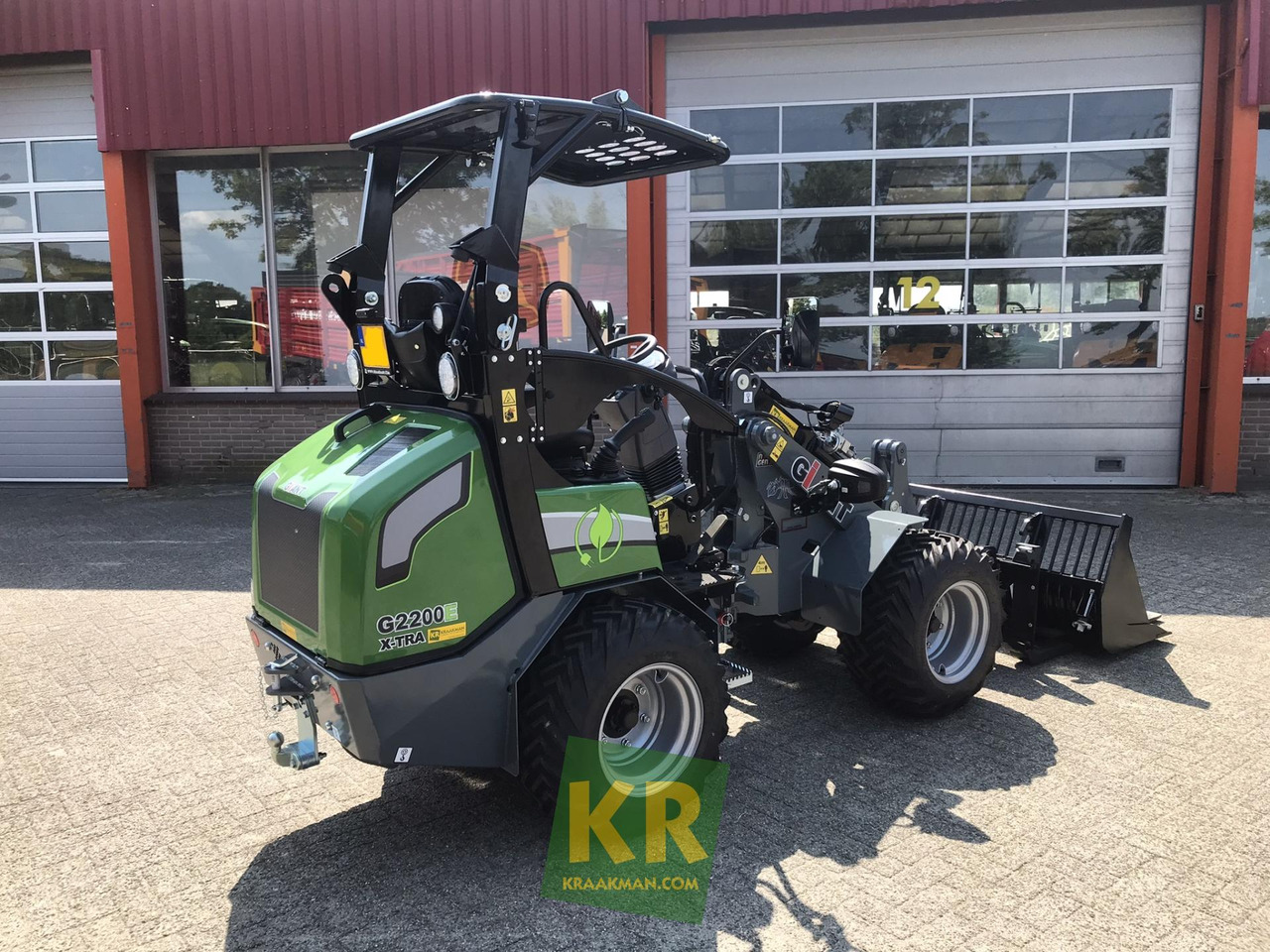 Giant G2200E - Σπαστός φορτωτής: φωτογραφία 3 Giant G2200E - Σπαστός φορτωτής: φωτογραφία 3