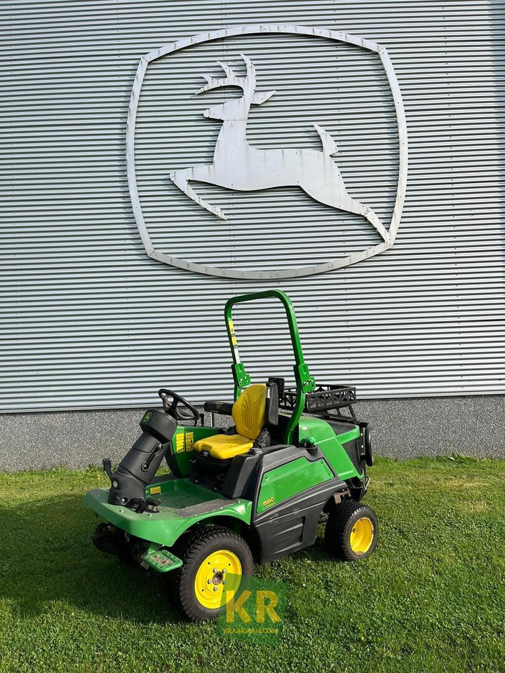 John Deere 1580 - Χλοοκοπτικό: φωτογραφία 1 John Deere 1580 - Χλοοκοπτικό: φωτογραφία 1