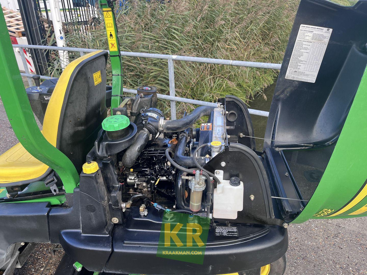 John Deere 2500E Greenmaaier - Χλοοκοπτικό: φωτογραφία 4 John Deere 2500E Greenmaaier - Χλοοκοπτικό: φωτογραφία 4