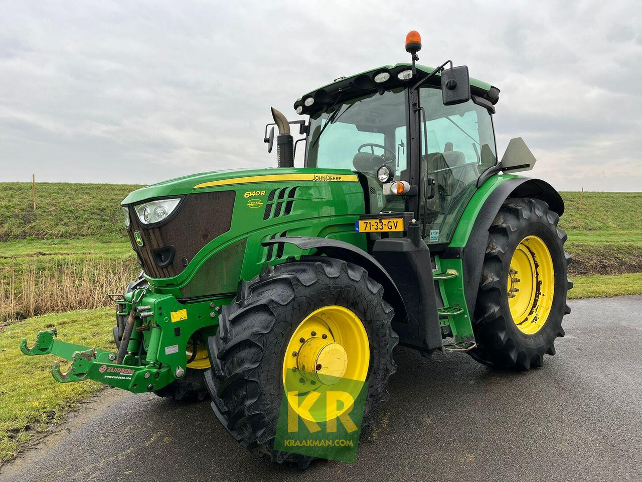 John Deere 6140R - Τρακτέρ: φωτογραφία 1 John Deere 6140R - Τρακτέρ: φωτογραφία 1