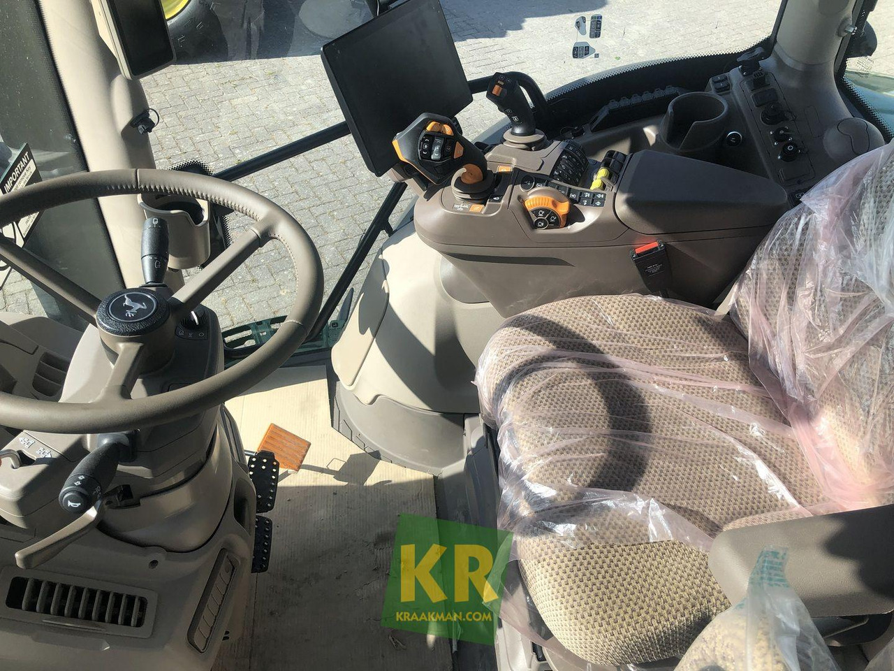 John Deere 6R 110 - Τρακτέρ: φωτογραφία 4 John Deere 6R 110 - Τρακτέρ: φωτογραφία 4