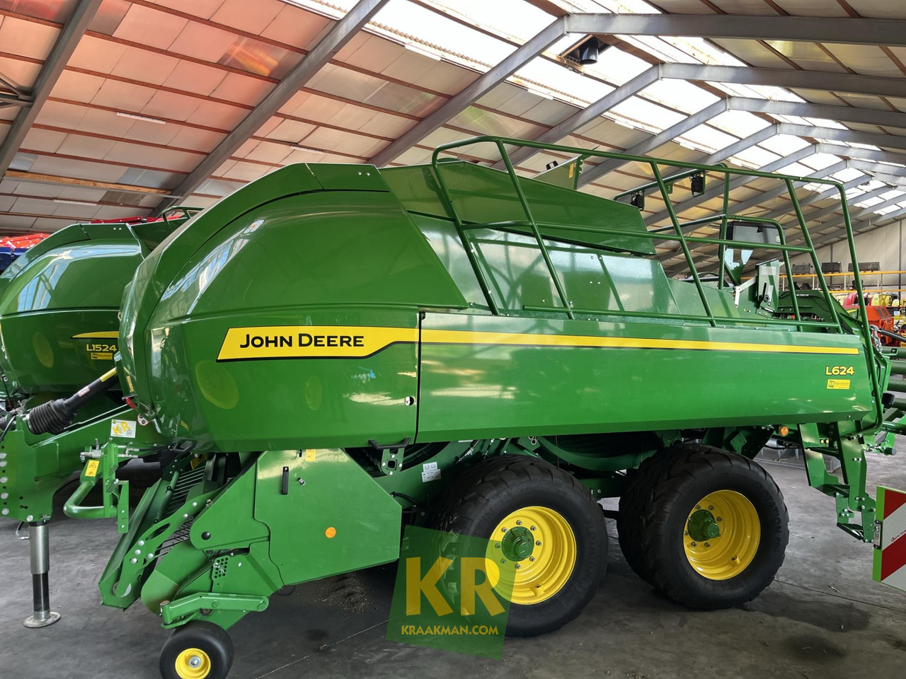 John Deere L624 - Χορτοδετική μηχανή τετράγωνες μπάλες: φωτογραφία 1 John Deere L624 - Χορτοδετική μηχανή τετράγωνες μπάλες: φωτογραφία 1