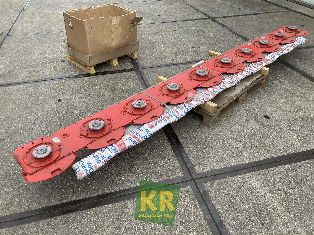 Pottinger Maaibalk Novacat 442 + S12 - Χορτοκοπτικό: φωτογραφία 3 Pottinger Maaibalk Novacat 442 + S12 - Χορτοκοπτικό: φωτογραφία 3