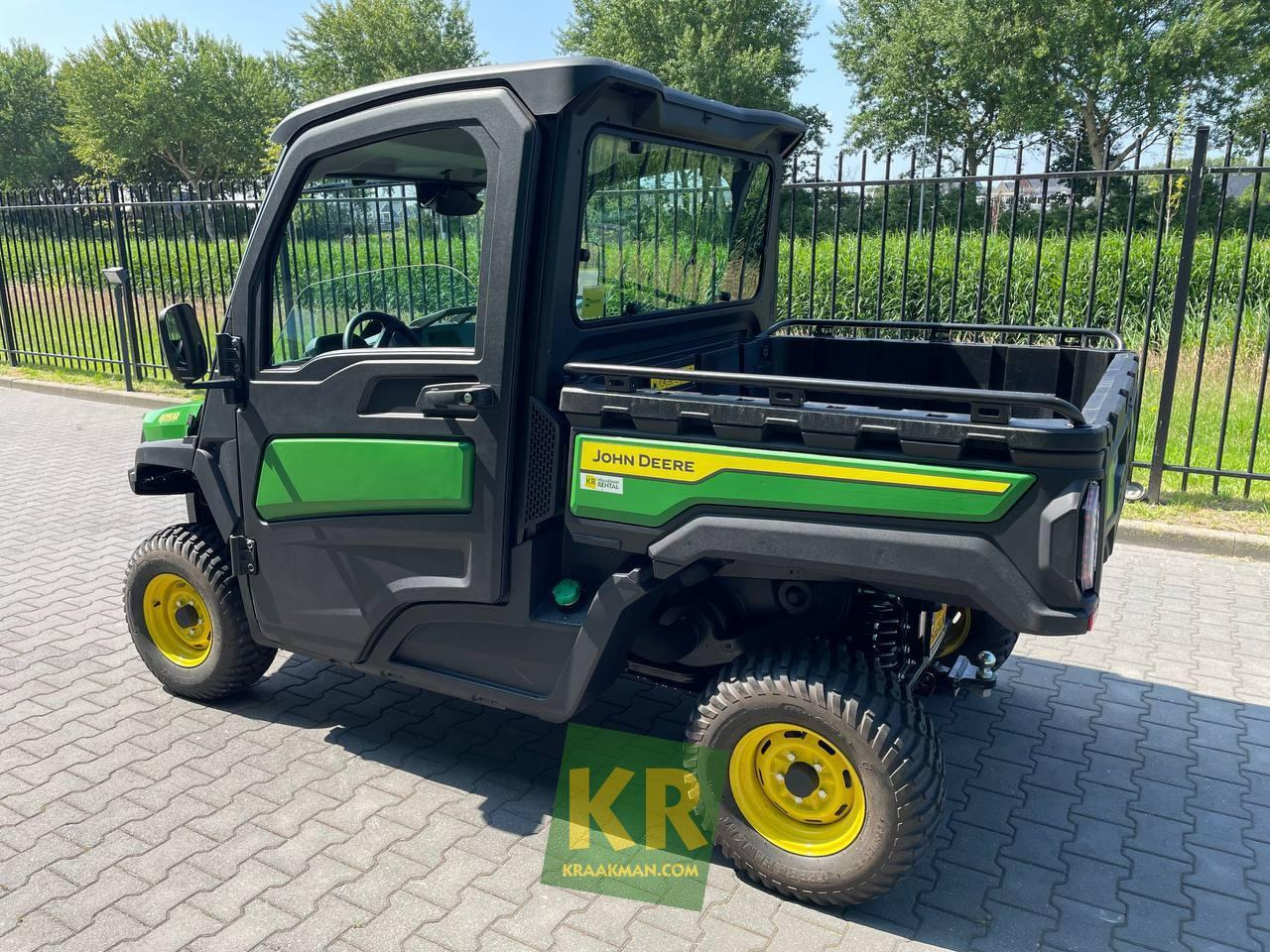 XUV 875M John Deere  - Τετράκλινα: φωτογραφία 3 XUV 875M John Deere  - Τετράκλινα: φωτογραφία 3